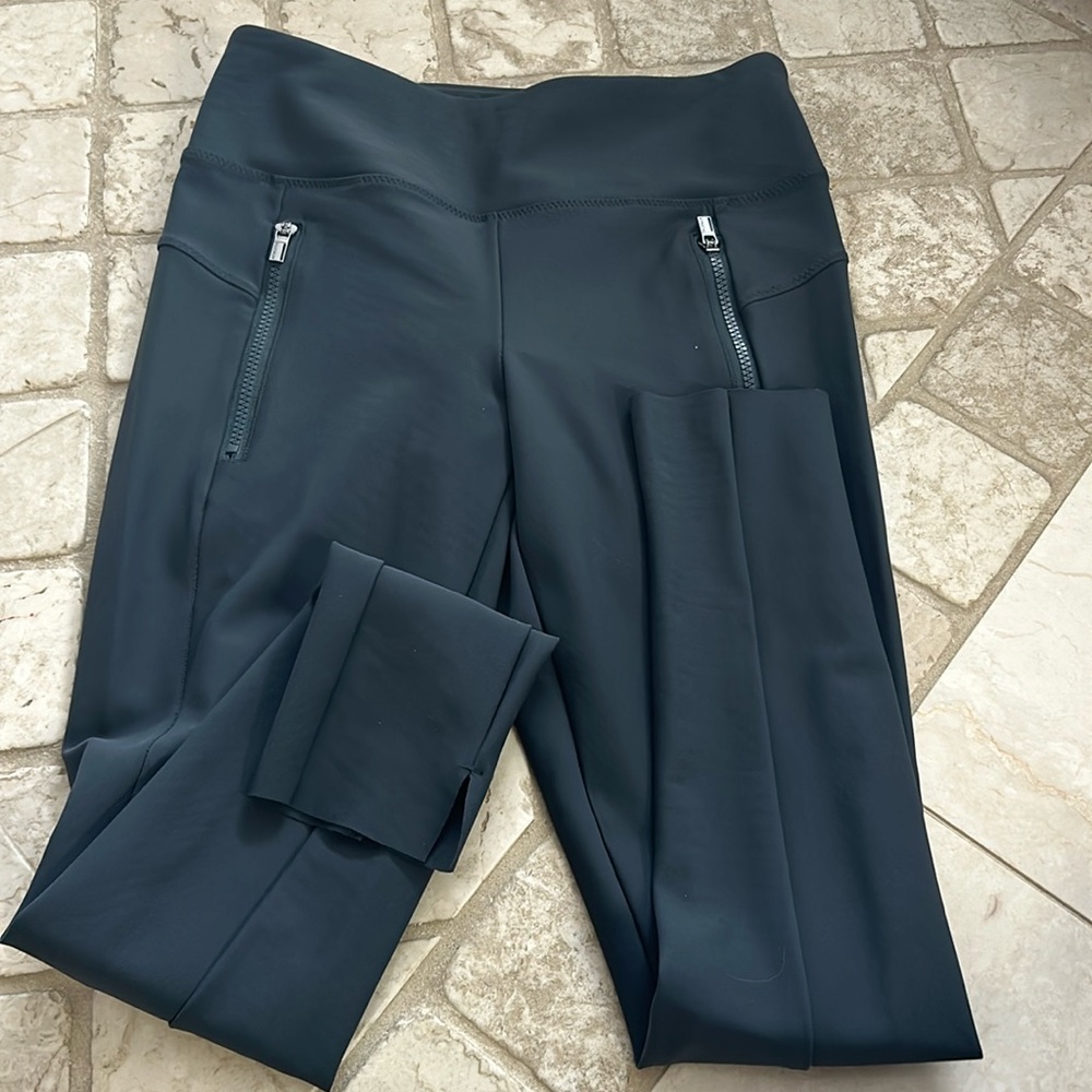 Athleta stellar tight